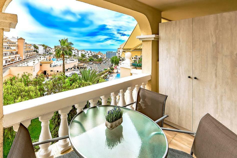 Studio In Los Cristianos Ocean View Арона Экстерьер фото